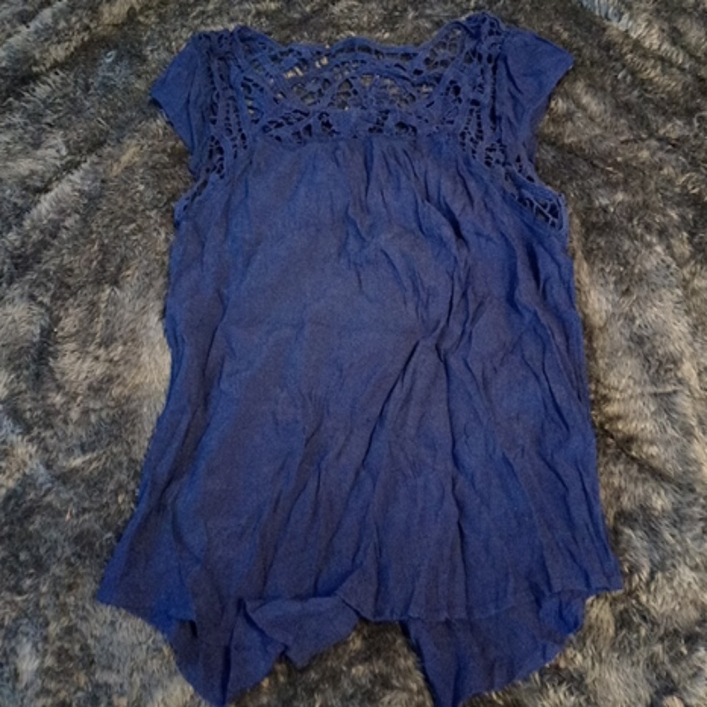 Button back blouse